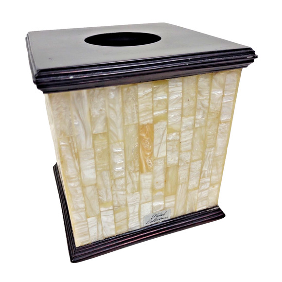 Vintage Capiz Tiled Mother Of Pearl Tissue Cover Hotel Collection 6" Sqr Vanity - Picture 1 of 9